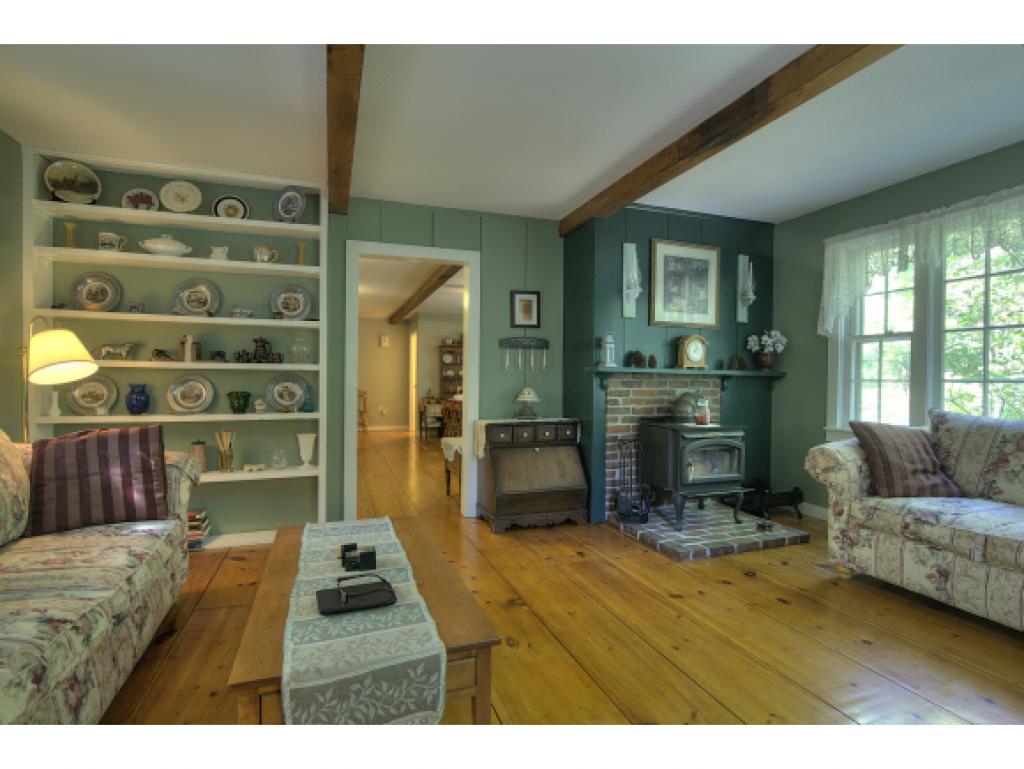 38 Francestown Road New Boston, NH 03070 - Photo 16 of 36