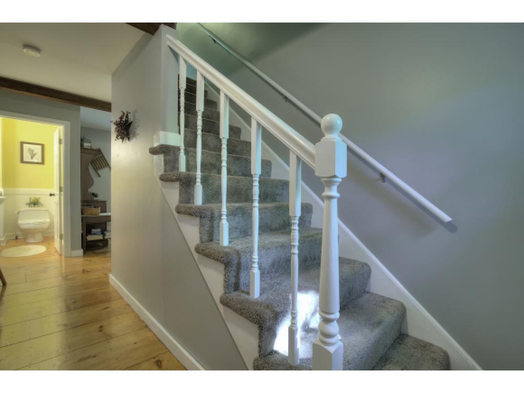 38 Francestown Road New Boston, NH 03070 - Photo 24 of 36