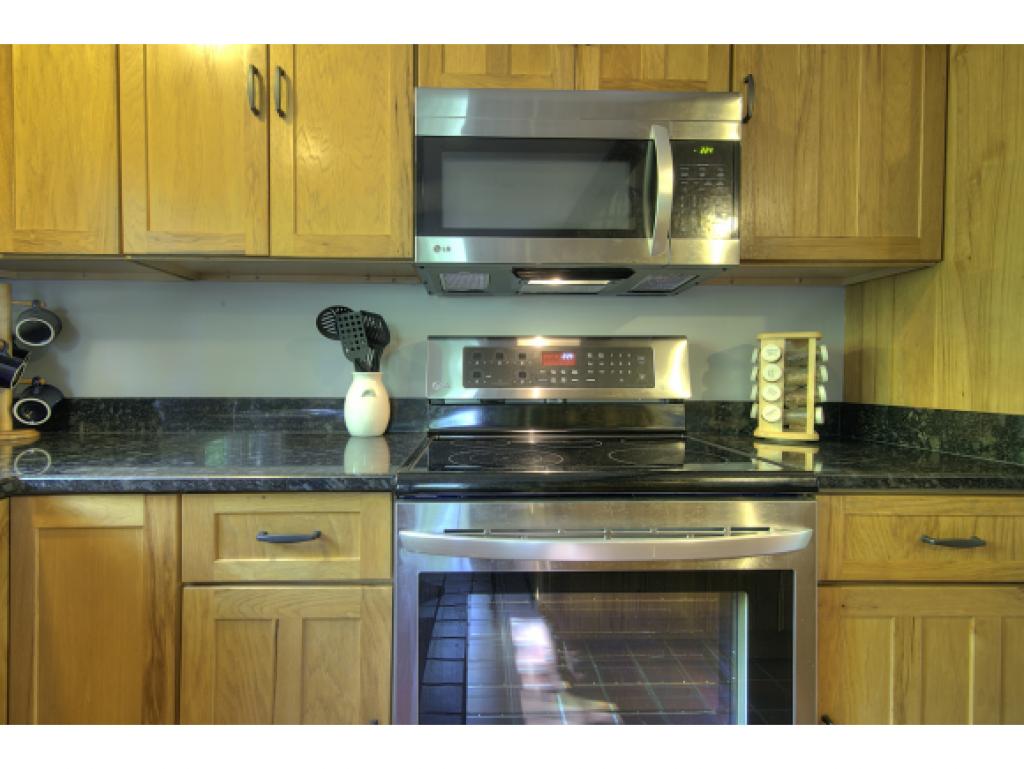38 Francestown Road New Boston, NH 03070 - Photo 10 of 36