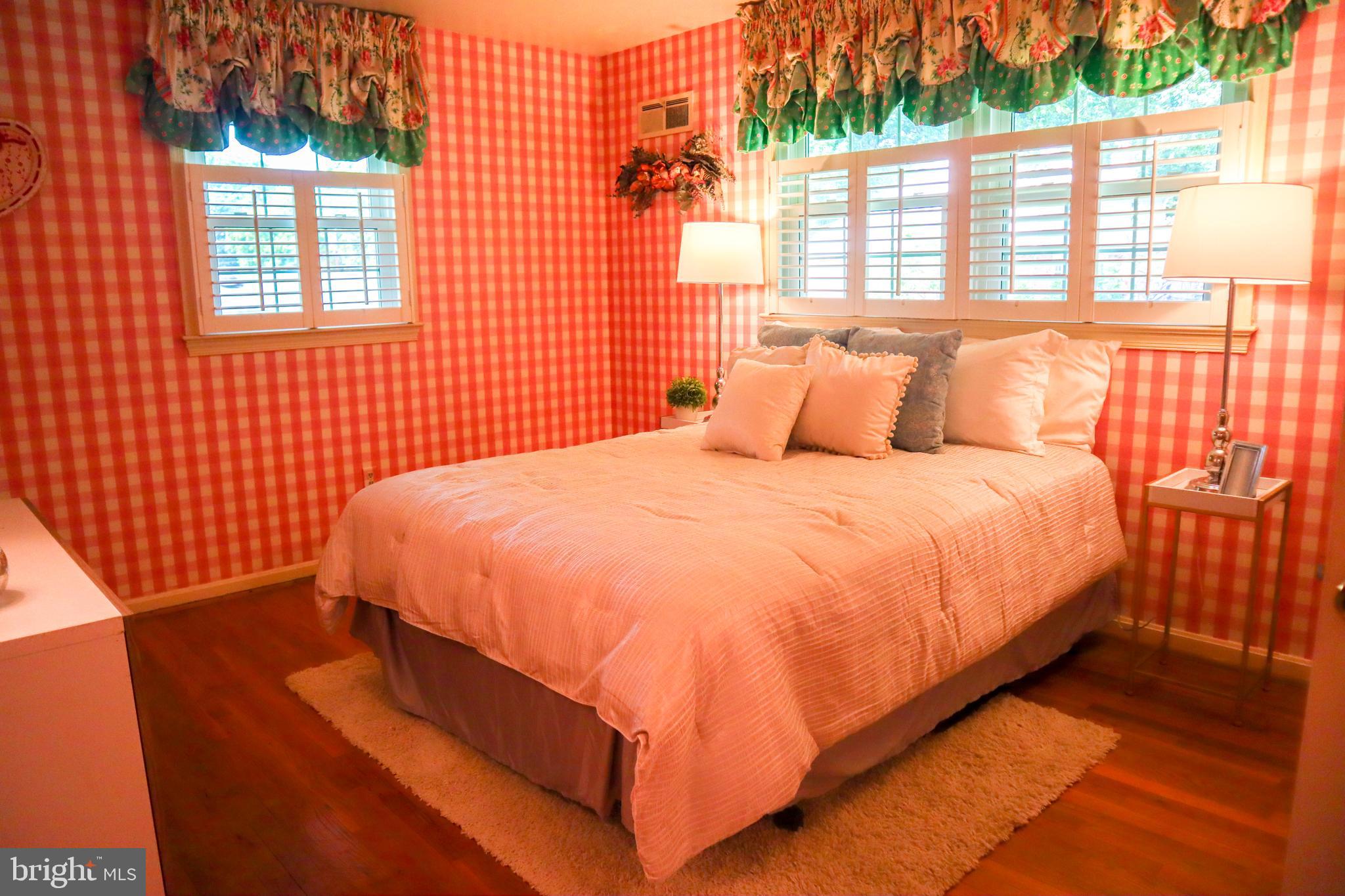 7641 Miller Fall Road Derwood, MD 20855 - Photo 61 of 114 Primary Bedroom