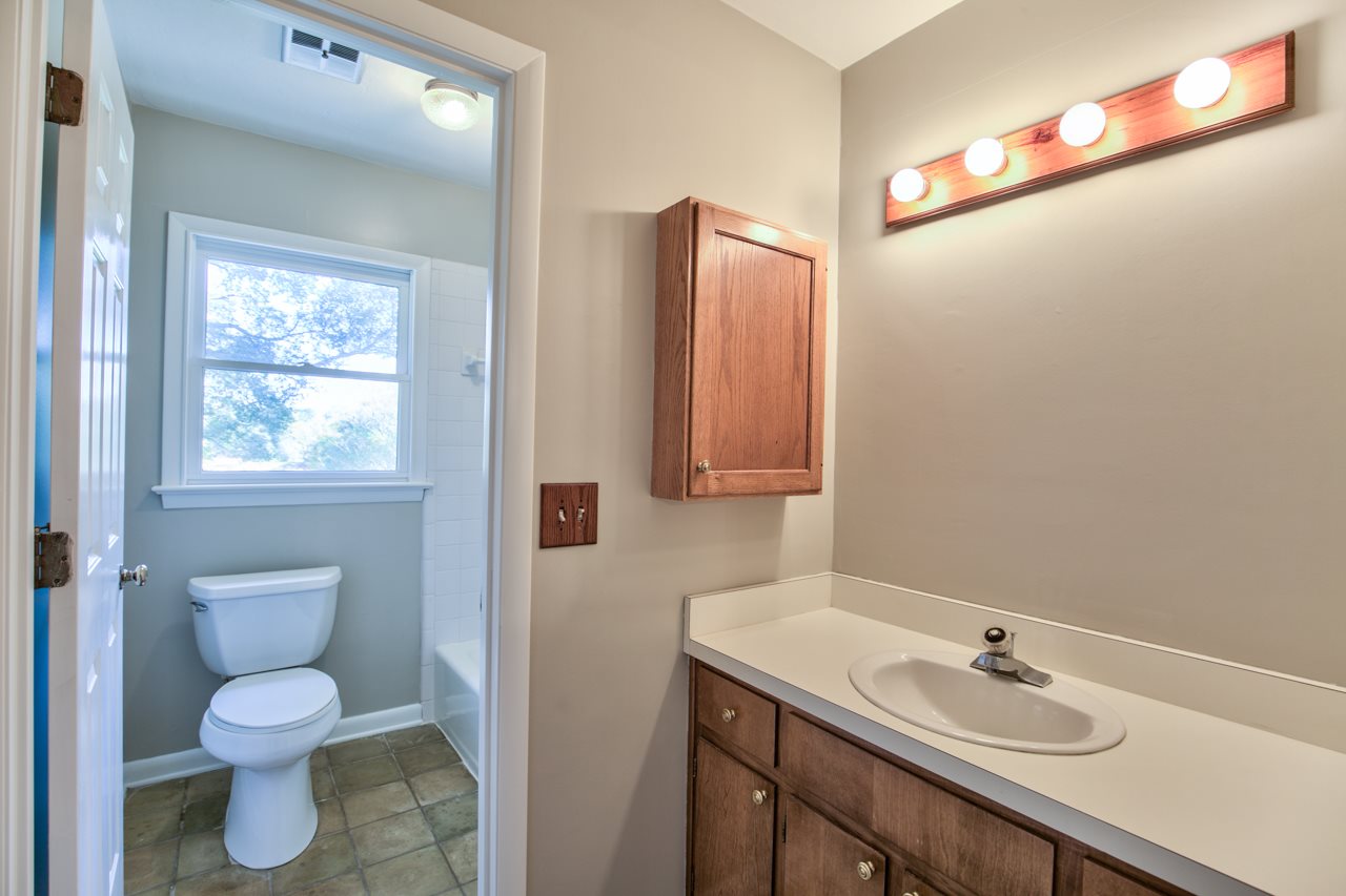 9810 Hidden Pond Road Tallahassee, FL 32317 - Photo 17 of 27 Gallery Image 17
