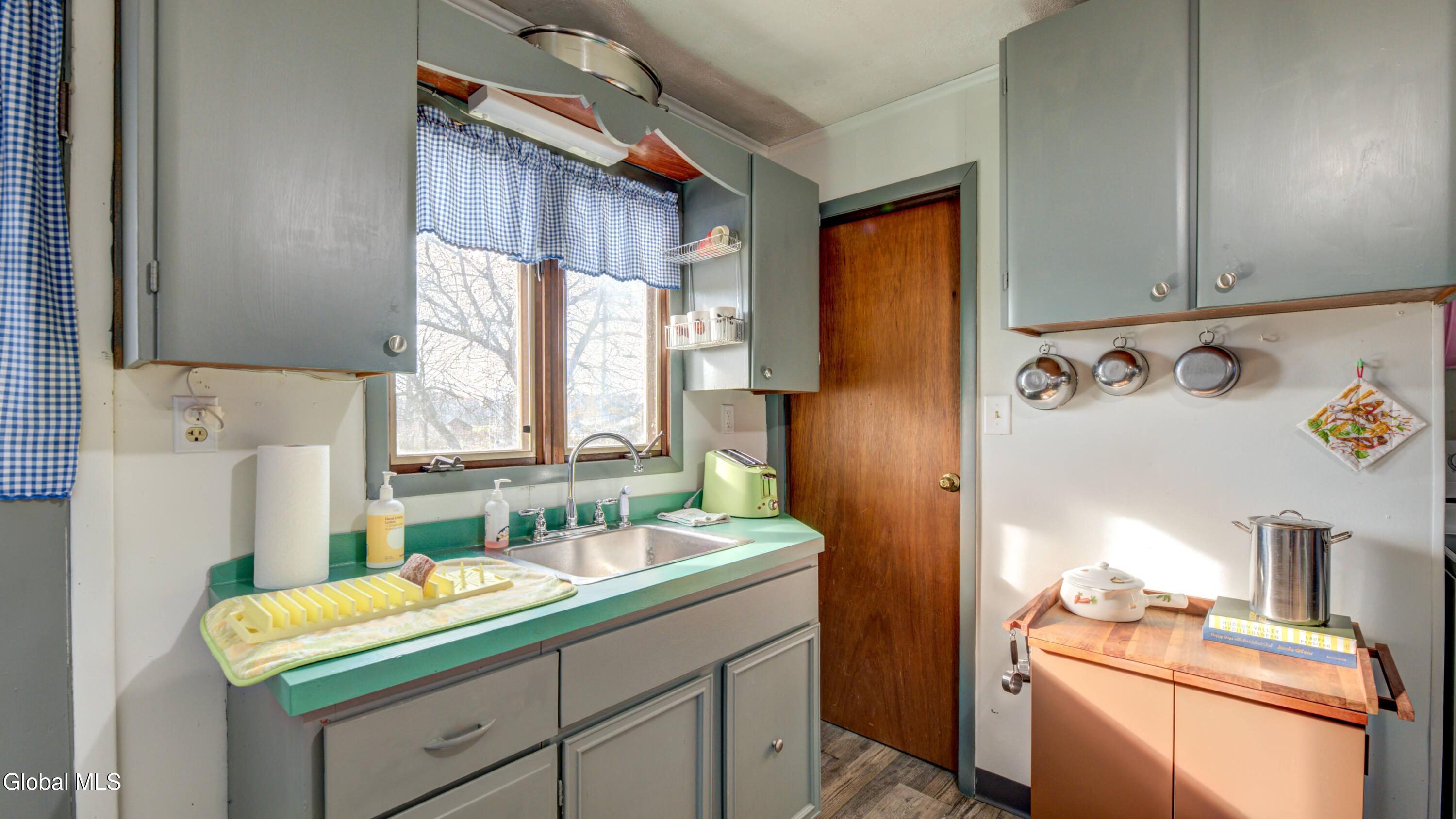 234 Log City Road Amsterdam, NY 12010 - Photo 57 of 66 234 Log City Rd-75