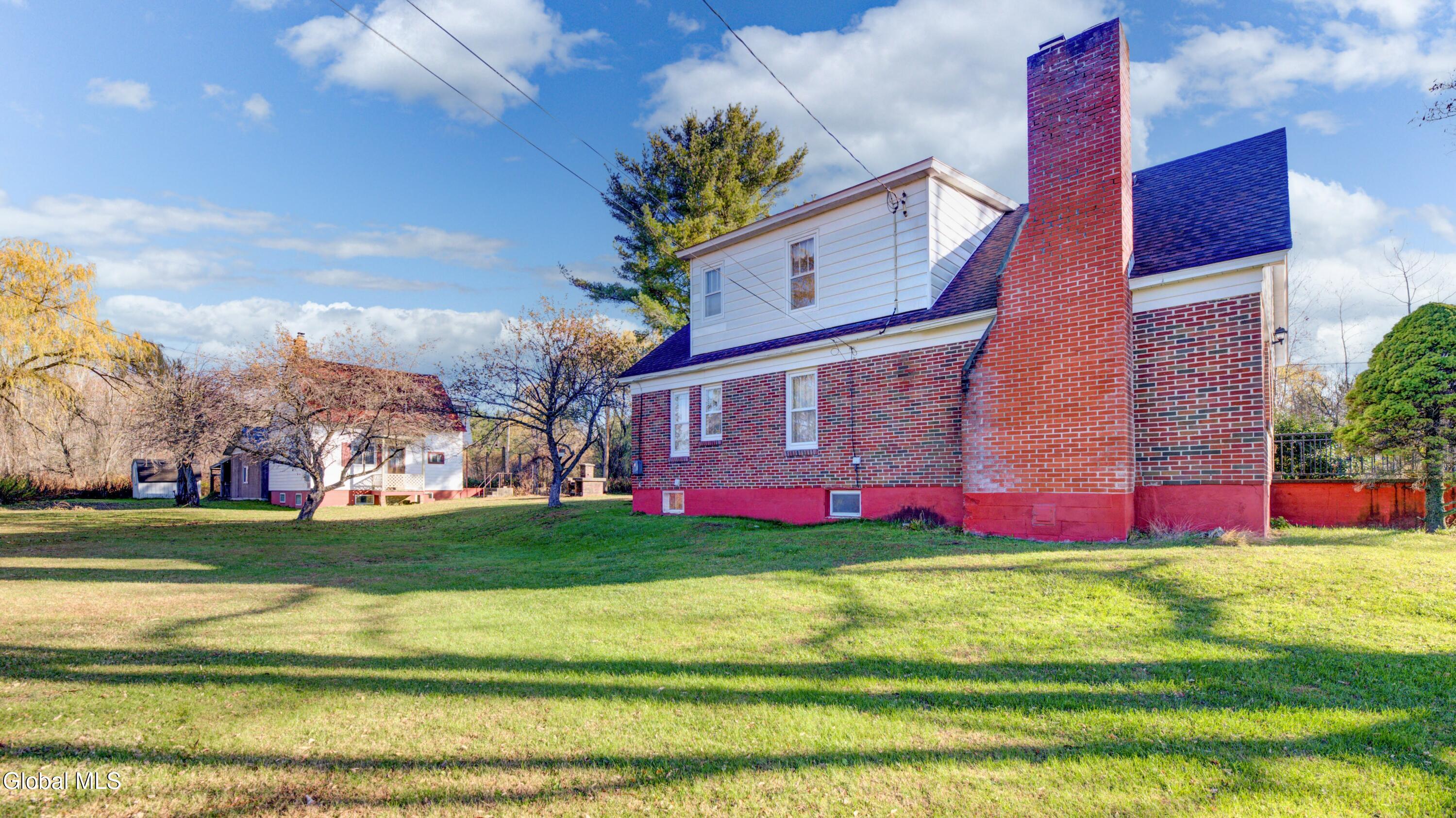 234 Log City Road Amsterdam, NY 12010 - Photo 9 of 66 234 Log City Rd-14