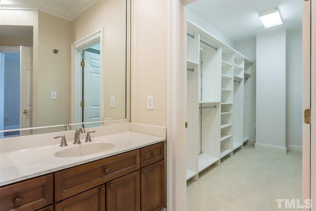 2901 Market Bridge Lane, Unit 204 Raleigh, NC 27608 - Photo 17 of 30 Gallery Image 17