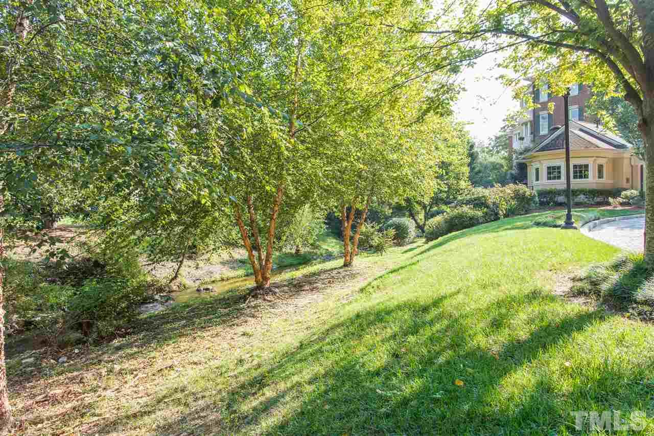 2901 Market Bridge Lane, Unit 204 Raleigh, NC 27608 - Photo 27 of 30 Gallery Image 27