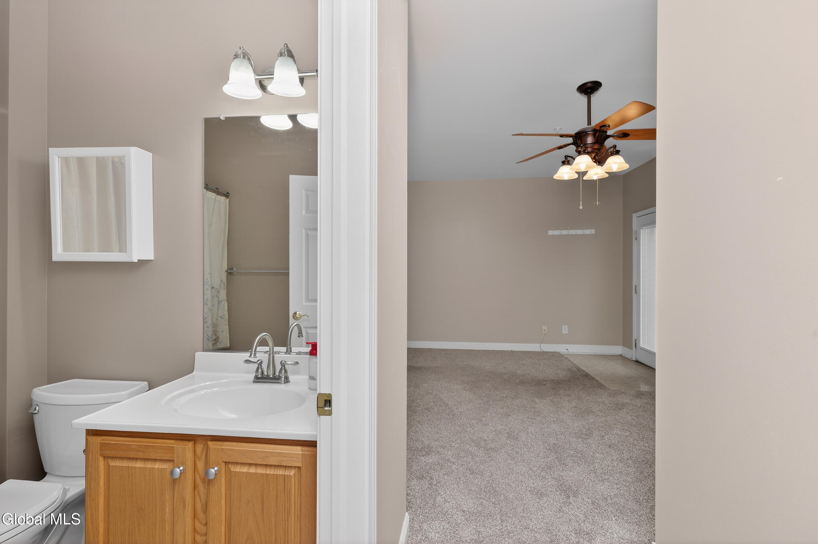 205 N Ridge Troy, NY 12182 - Photo 20 of 35 029-205-N-Ridge-Troy-NY-12182