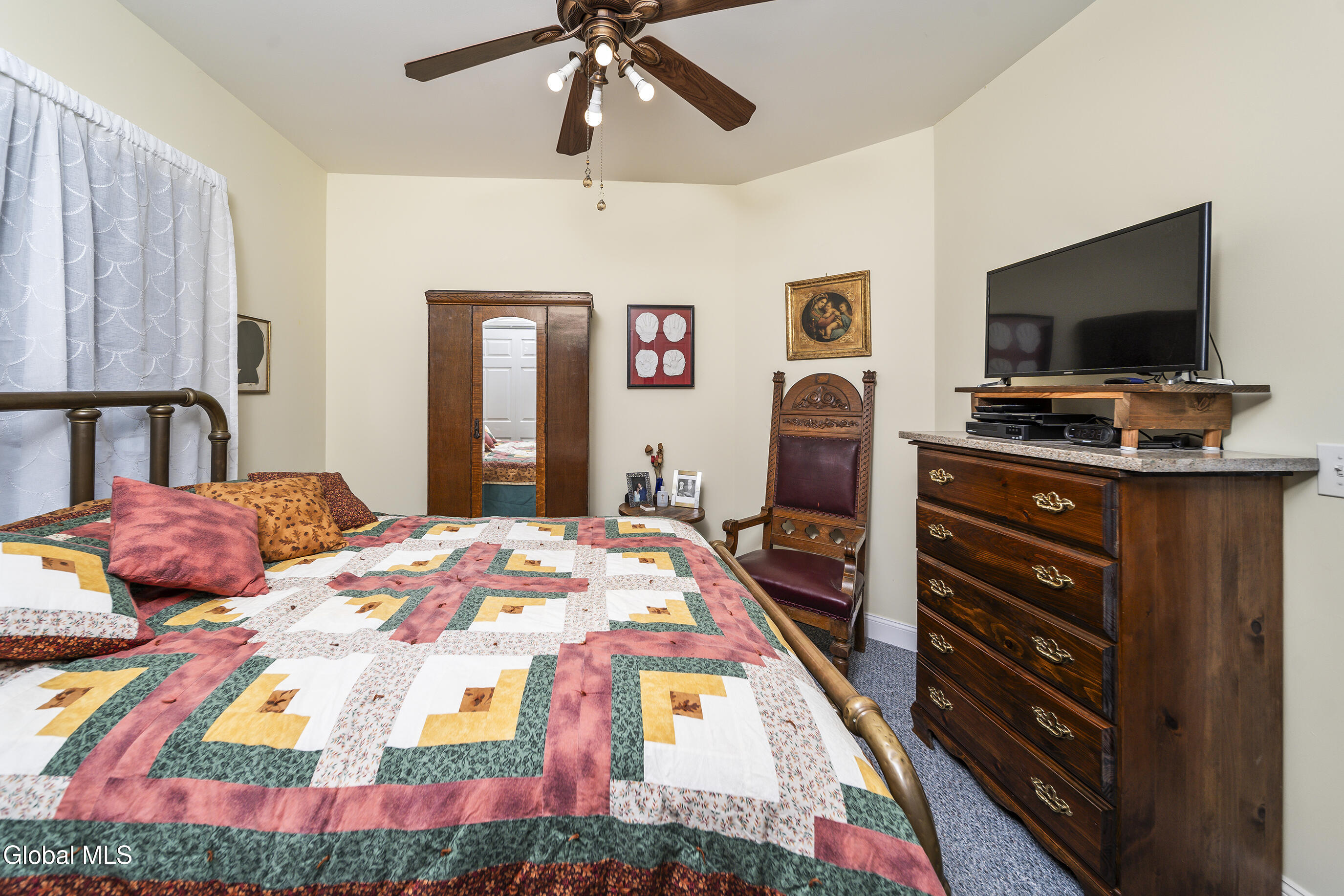 205 N Ridge Troy, NY 12182 - Photo 20 of 33 020-205-North-Ridge-Estate-Troy-NY-12182