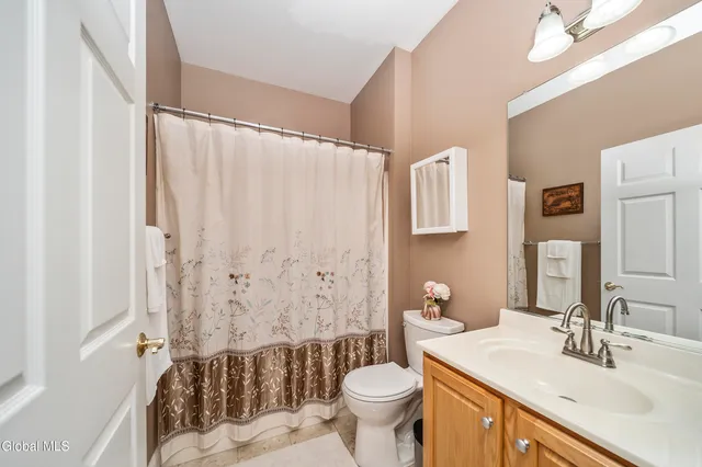 $259,900 | 205 N Ridge, Troy, NY 12182