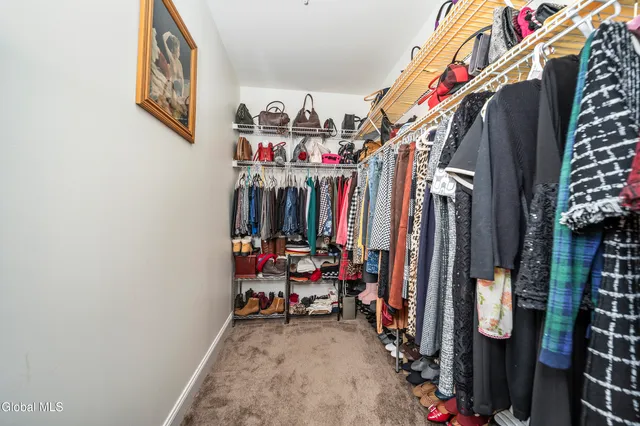 $259,900 | 205 N Ridge, Troy, NY 12182