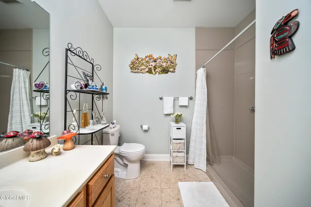 $259,900 | 205 N Ridge, Troy, NY 12182