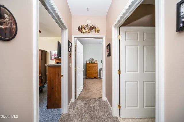 $259,900 | 205 N Ridge, Troy, NY 12182