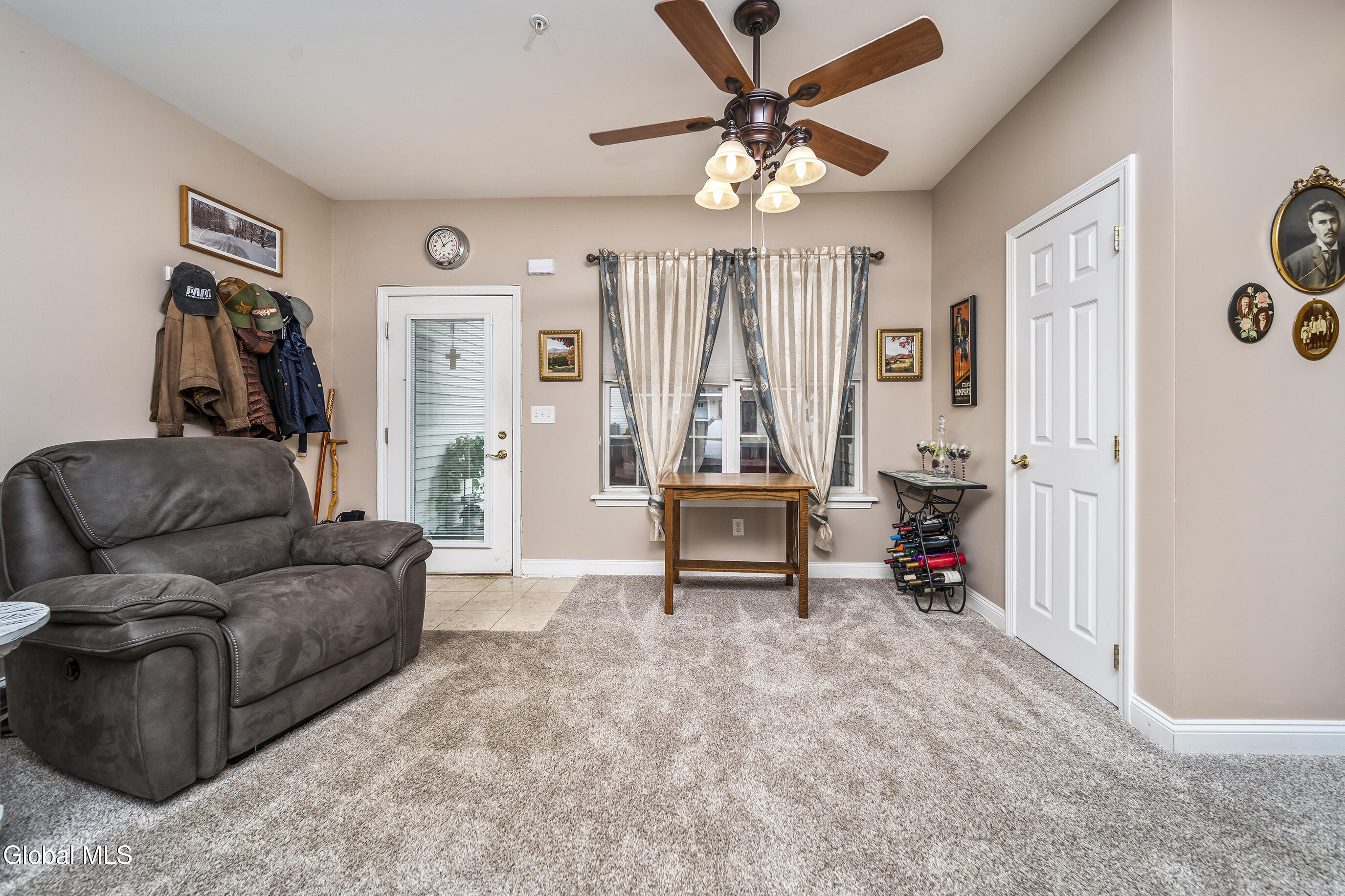 205 N Ridge Troy, NY 12182 - Photo 8 of 33 008-205-North-Ridge-Estate-Troy-NY-12182