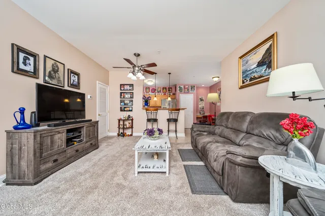 $259,900 | 205 N Ridge, Troy, NY 12182