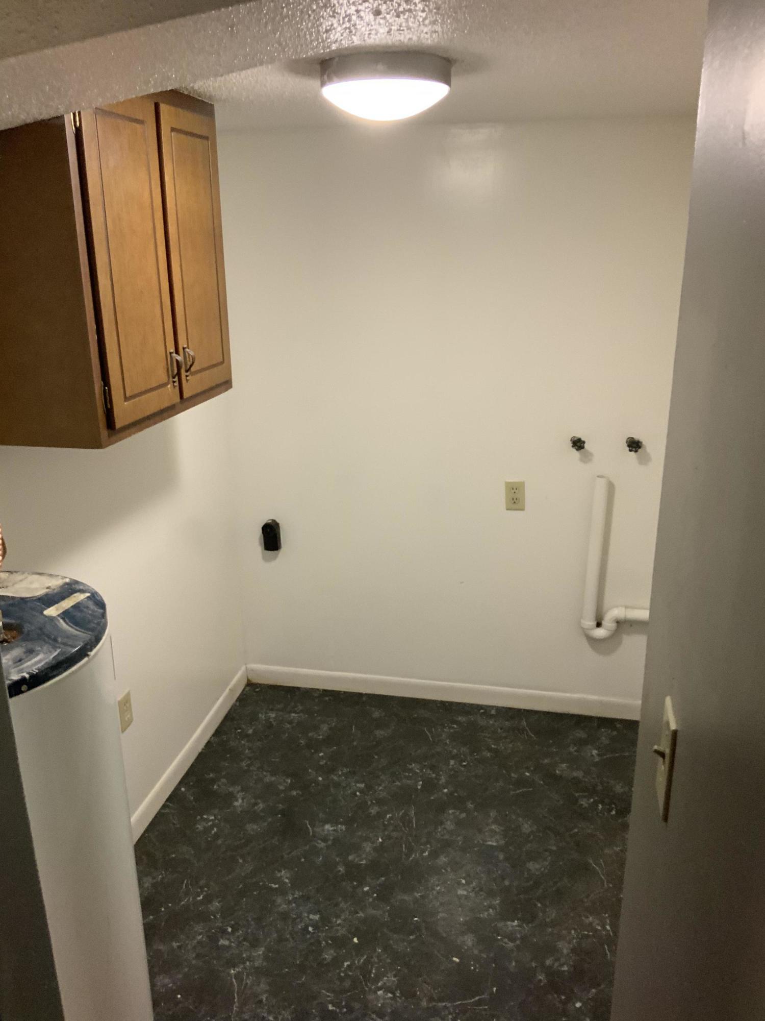 7604 Cranley Road Powell, TN 37849 - Photo 18 of 27 Basement Laundry