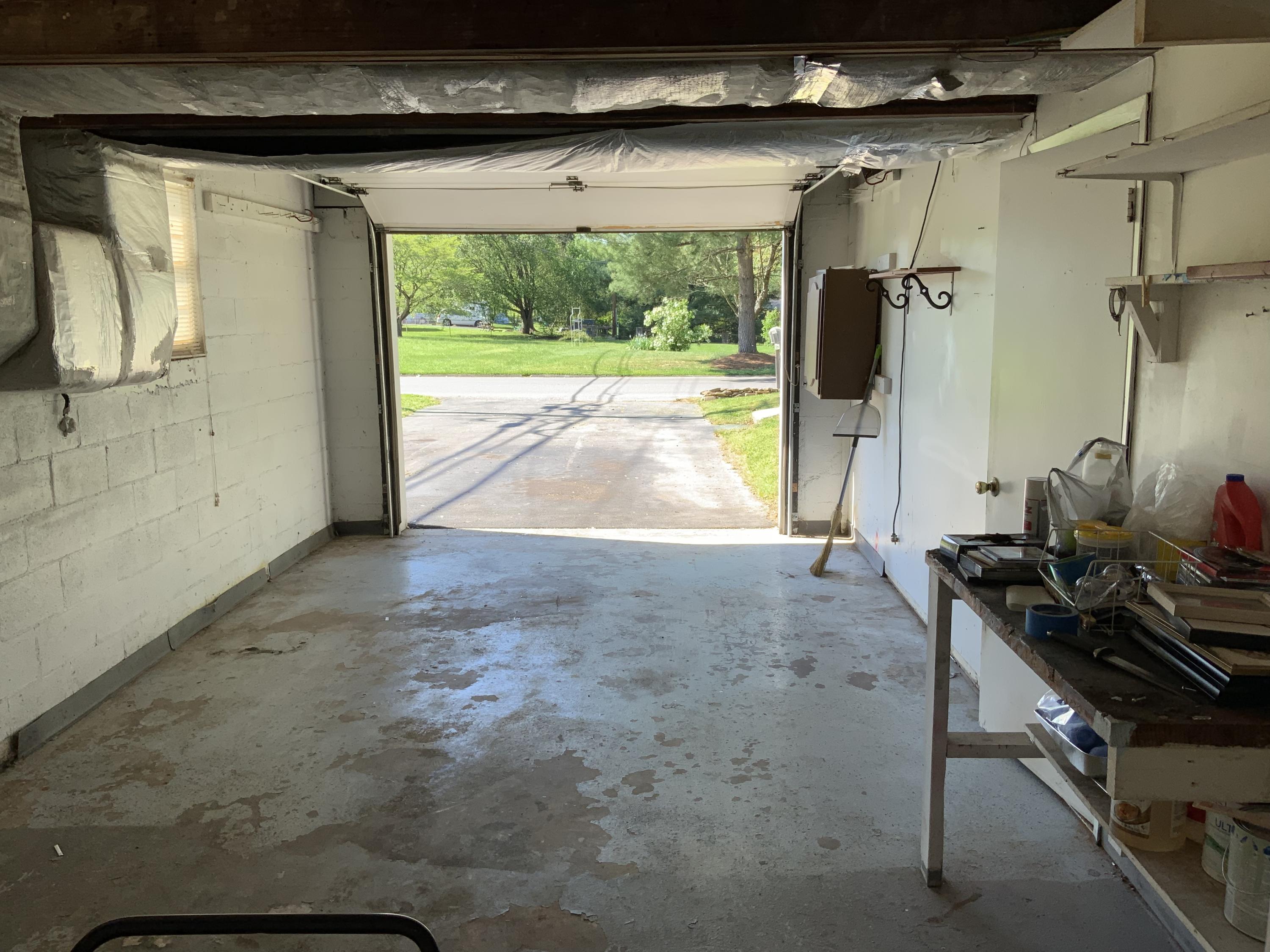 7604 Cranley Road Powell, TN 37849 - Photo 27 of 27 Garage/Workshop2
