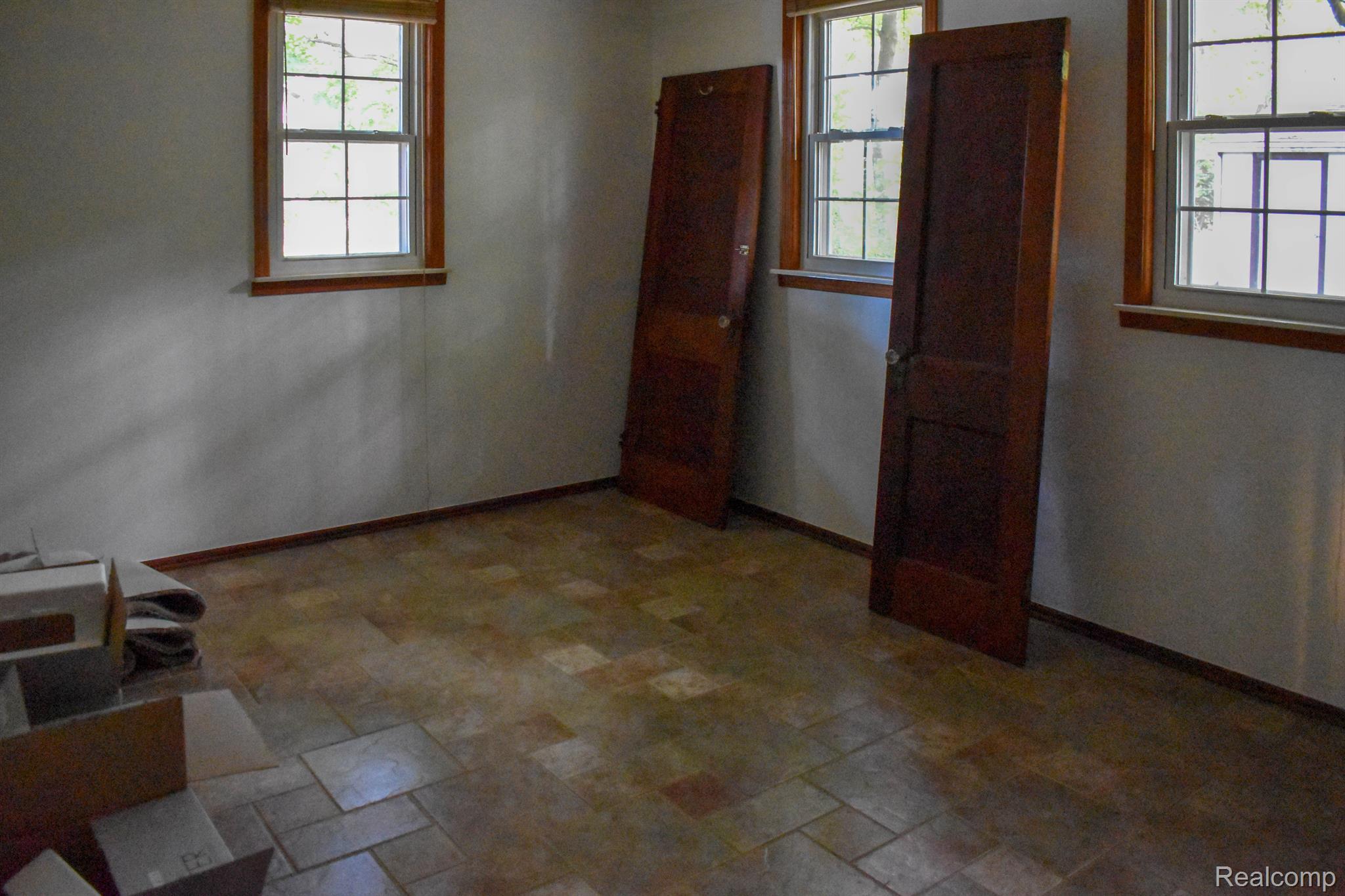 780 West Leonard Road Leonard, MI 48367 - Photo 23 of 23 Gallery Image 23