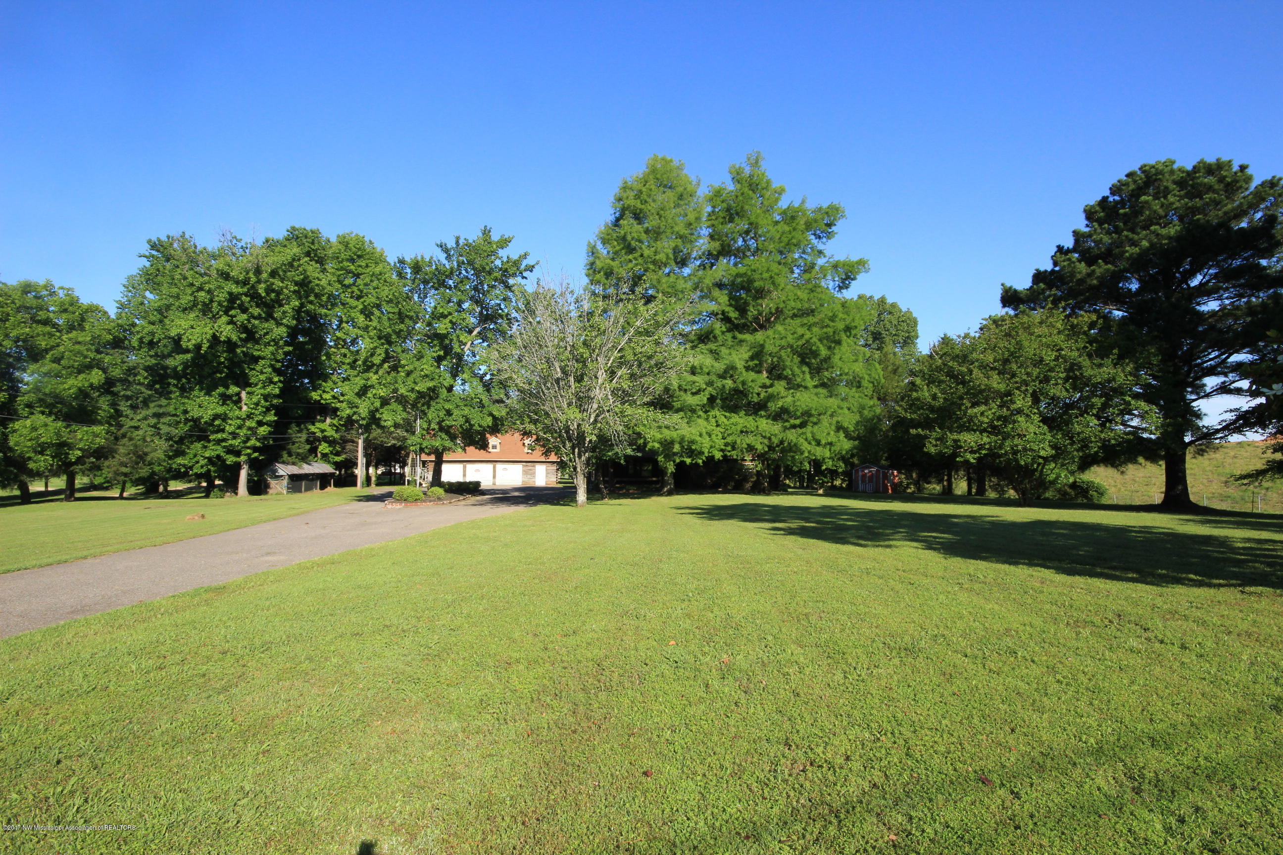 555 Douglas Road Hernando, MS 38632 - Photo 14 of 14 IMG_6658