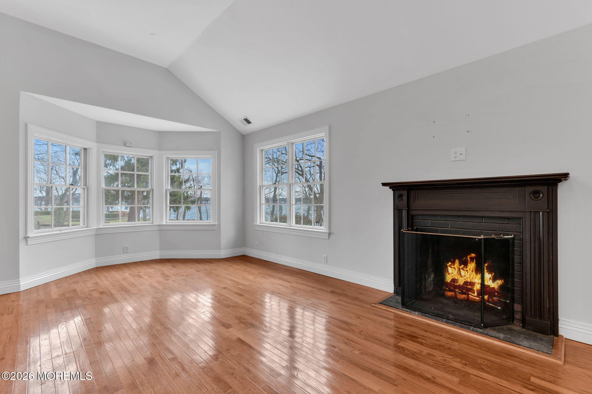 734 Navesink River Road Red Bank, NJ 07701 - Photo 105 of 115 Cottage A Living Room