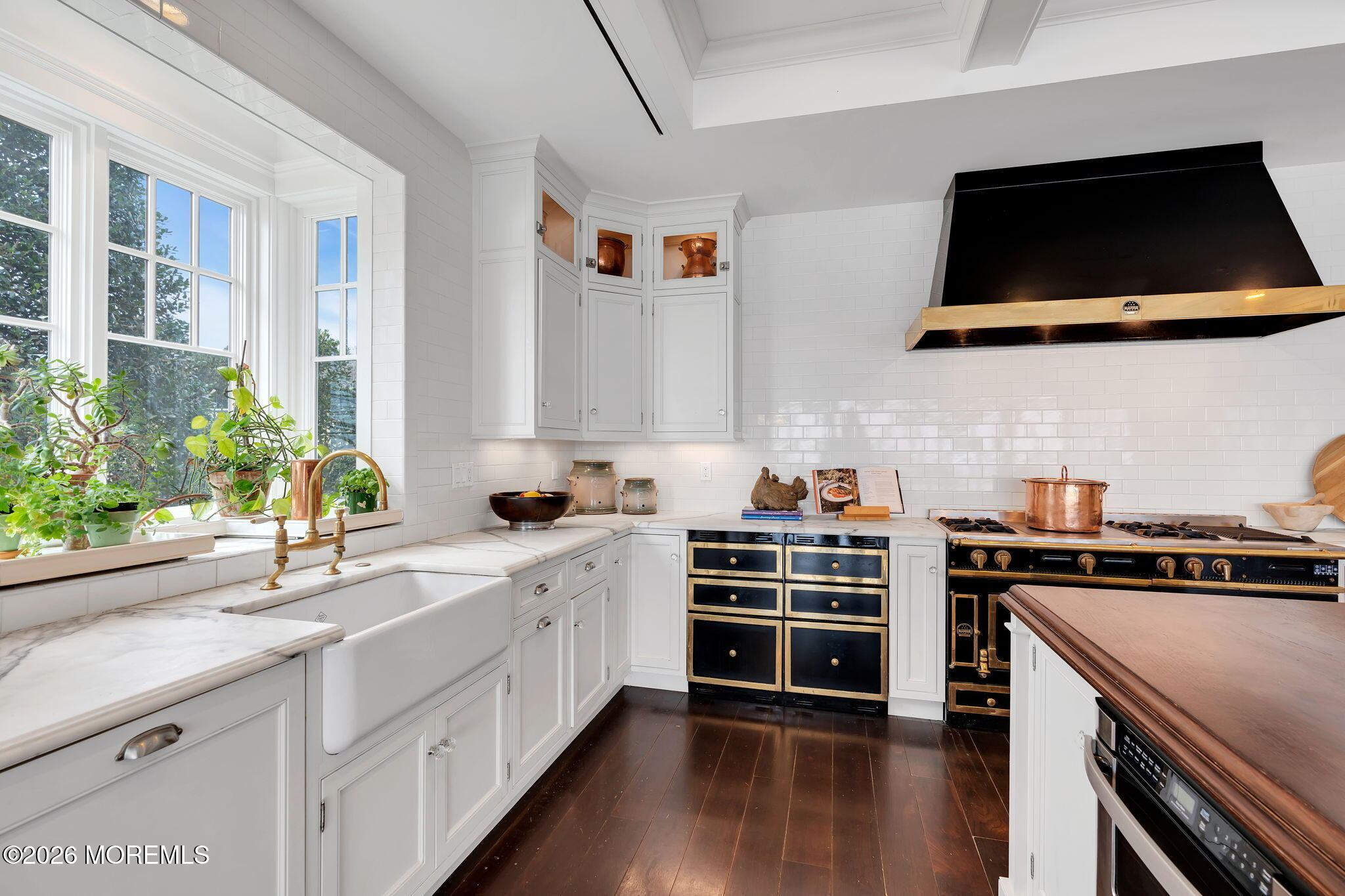 734 Navesink River Road Red Bank, NJ 07701 - Photo 13 of 115 La Cornue Range, Hood & cabinetry