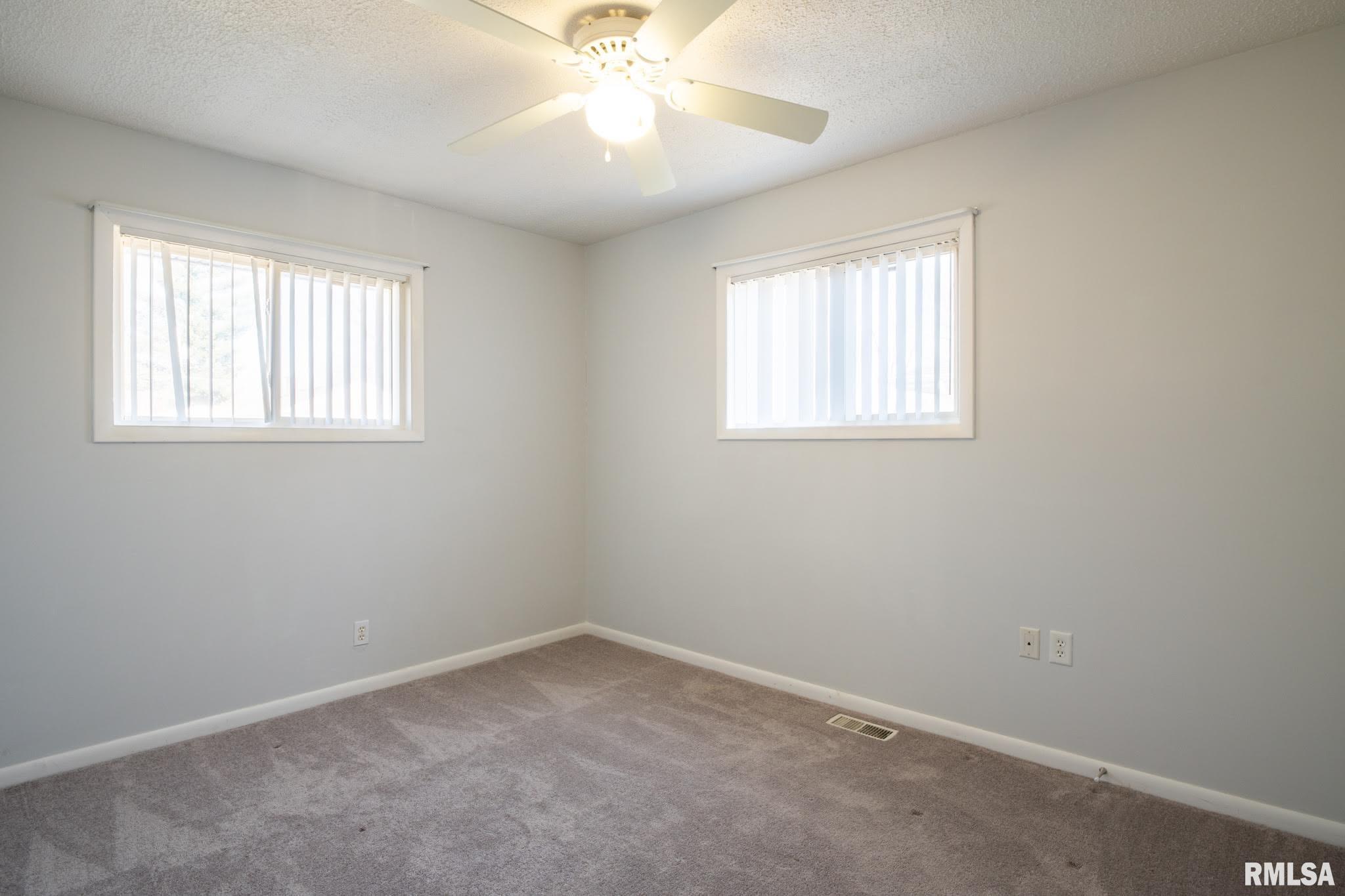 202 Radisson Road Marquette Heights, IL 61554 - Photo 20 of 28 Gallery Image 20