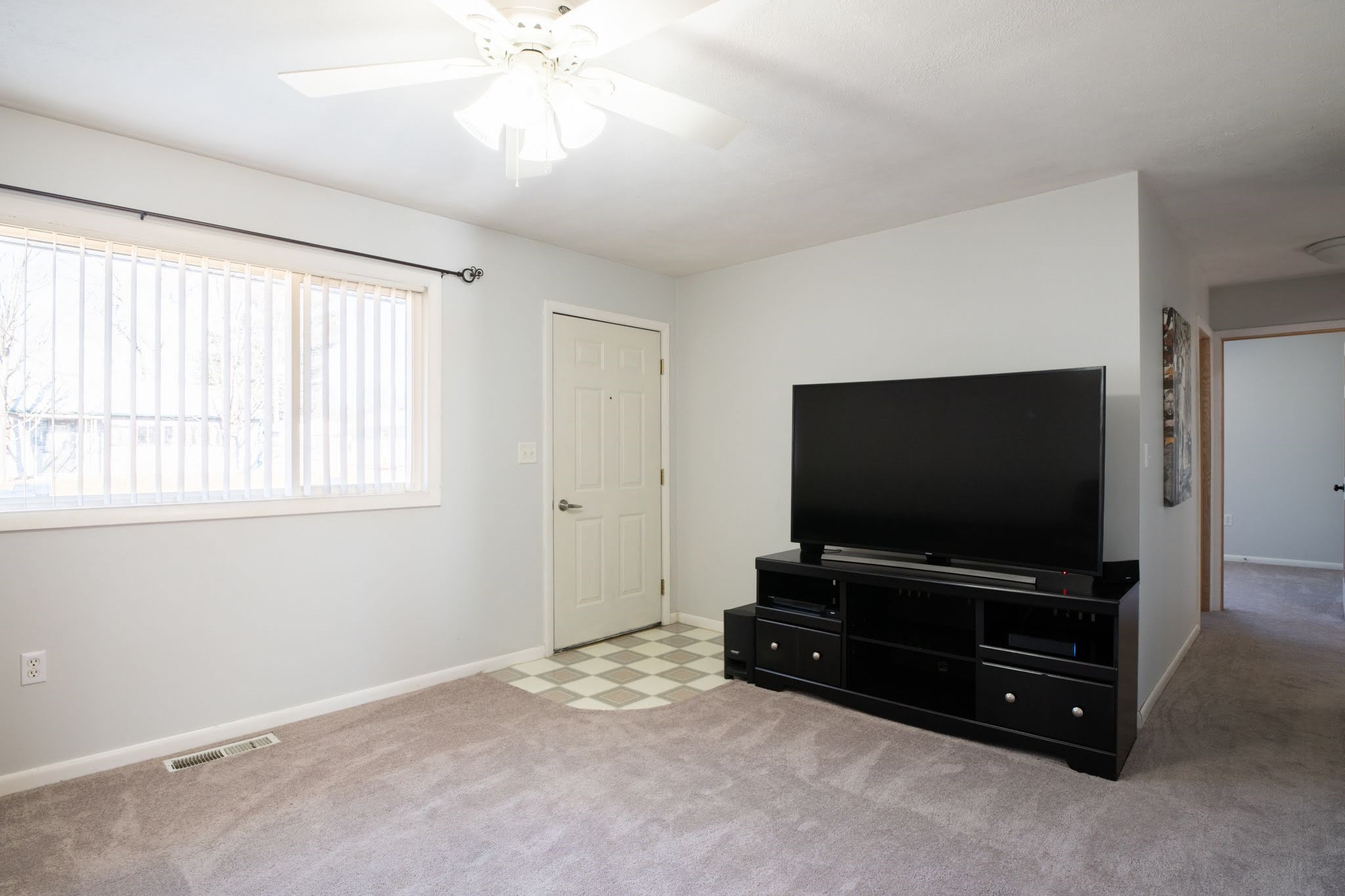 202 Radisson Road Marquette Heights, IL 61554 - Photo 5 of 28 Gallery Image 5