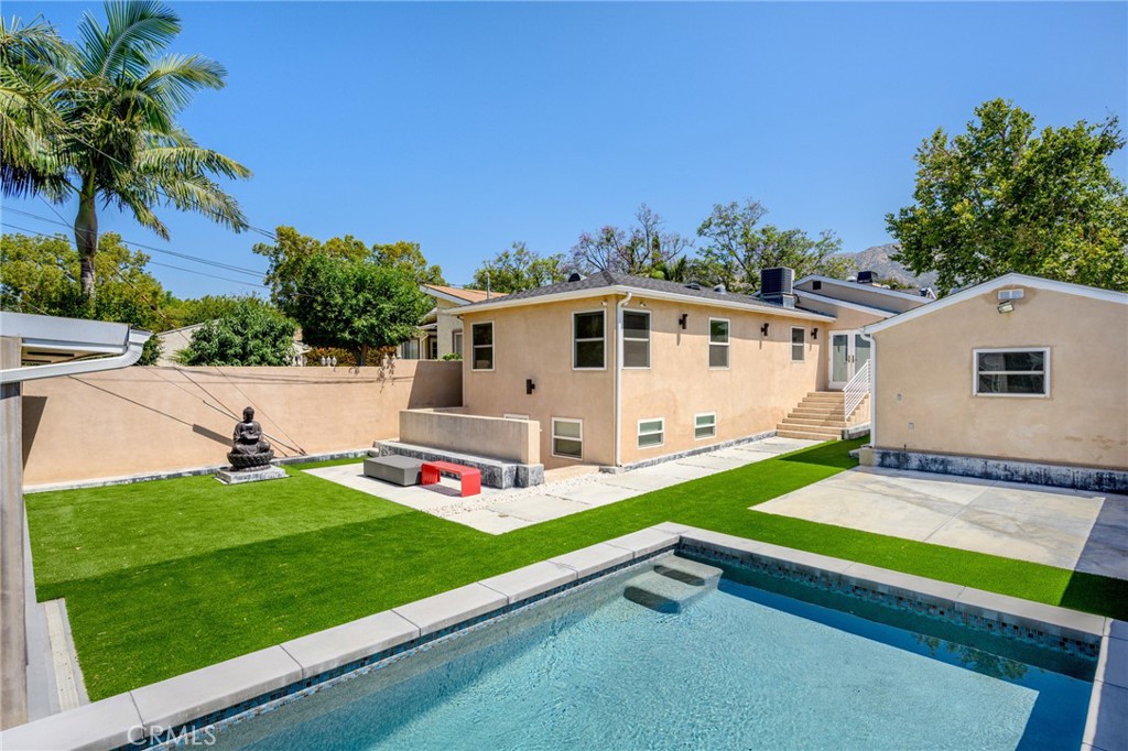 2040 West Kenneth Road Glendale, CA 91201 - Photo 50 of 64