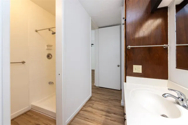 $3,350 | 1015 Aoloa Place, Unit 210, Kailua, HI 96734