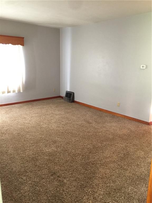 522 Middletown Road New Stanton, PA 15672 - Photo 7 of 22 an empty room with a window