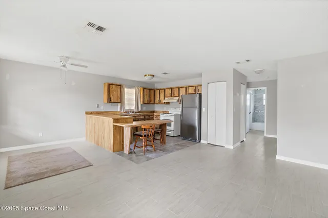 $1,600 | 1712 Stewart Place, Melbourne, FL 32935