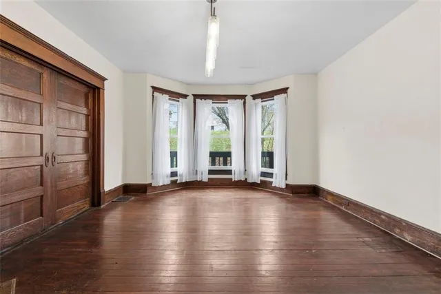 $149,900 | 7 North Liberty Road, West Alexander, PA 15376