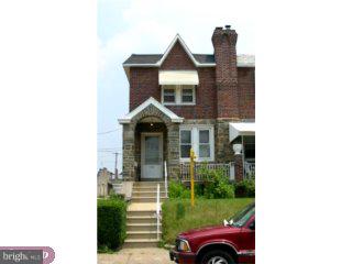 659 Atwood Road Philadelphia, PA 19151 - Photo 2 of 5 Gallery Image 2