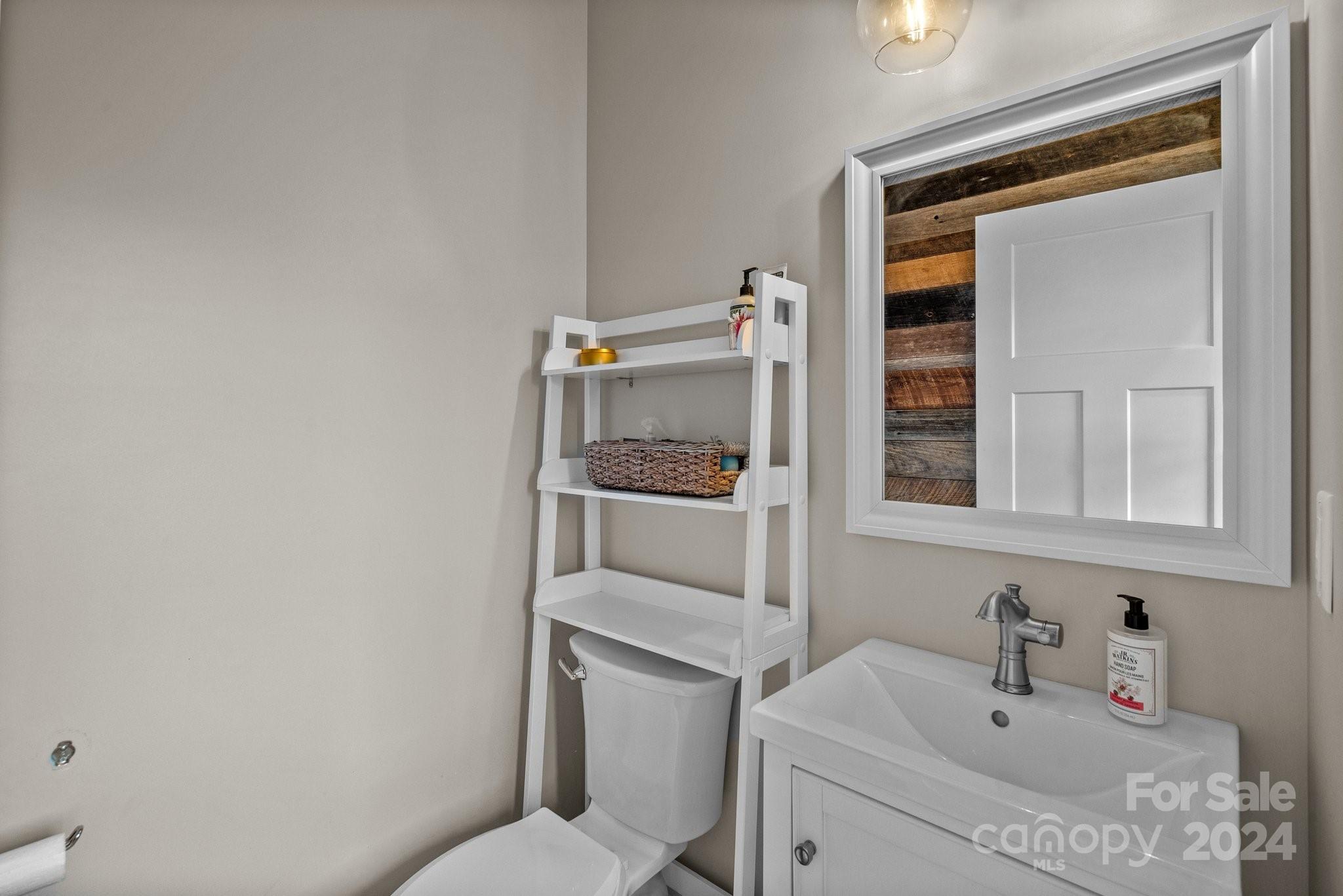 769 Bryson Road Candler, NC 28715 - Photo 16 of 45 Gallery Image 16