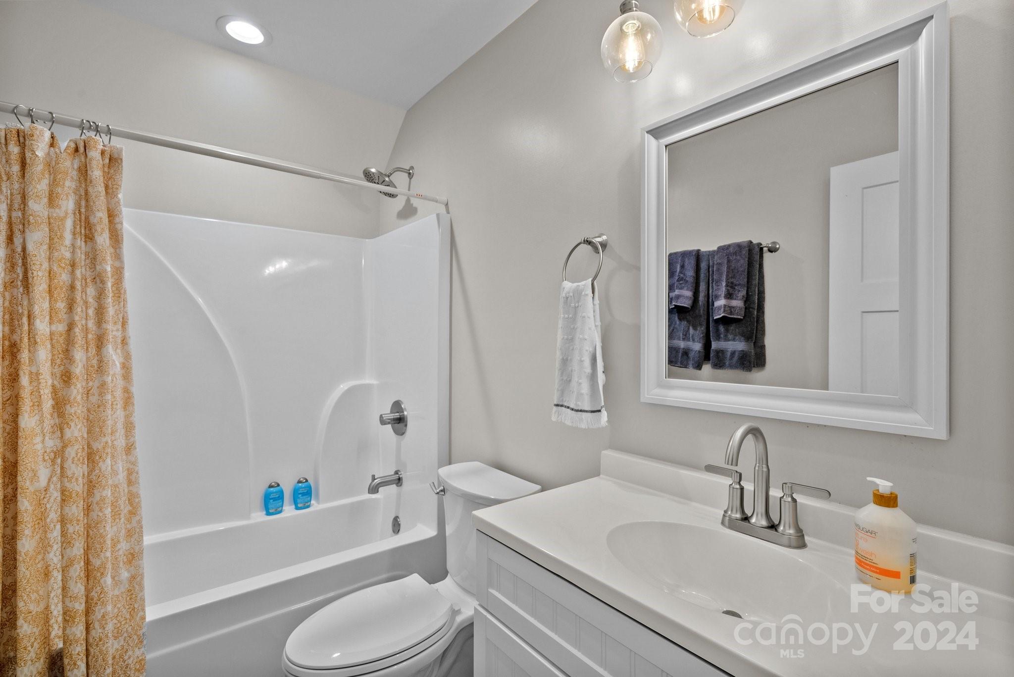 769 Bryson Road Candler, NC 28715 - Photo 30 of 45 Gallery Image 30