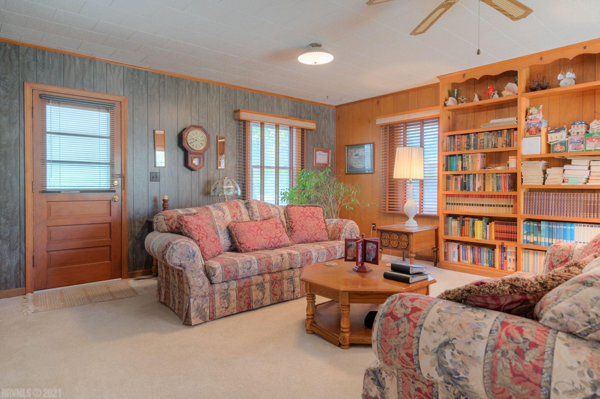 851 Giles Road Blacksburg, VA 24060 - Photo 2 of 48 Gallery Image 2