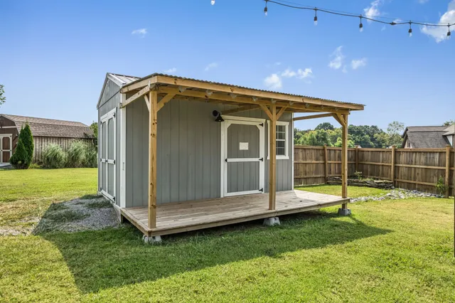 $469,000 | 2701 Rushmore Drive, Chapel Hill, TN 37034