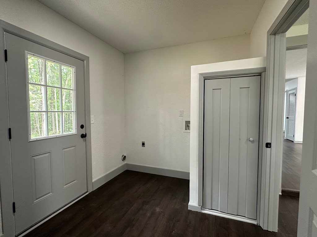 593 Mary McClendon Road Ozark, AL 36360 - Photo 6 of 65