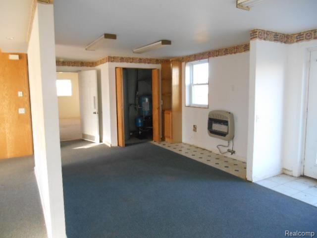 457 Mayer Road Goodells, MI 48027 - Photo 14 of 23 264-041206 - dining room main floor.jpg