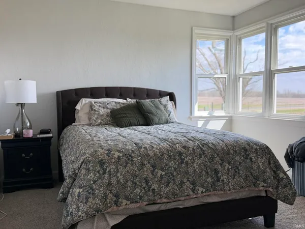 $249,900 | 4513 South 700 West, Mentone, IN 46539