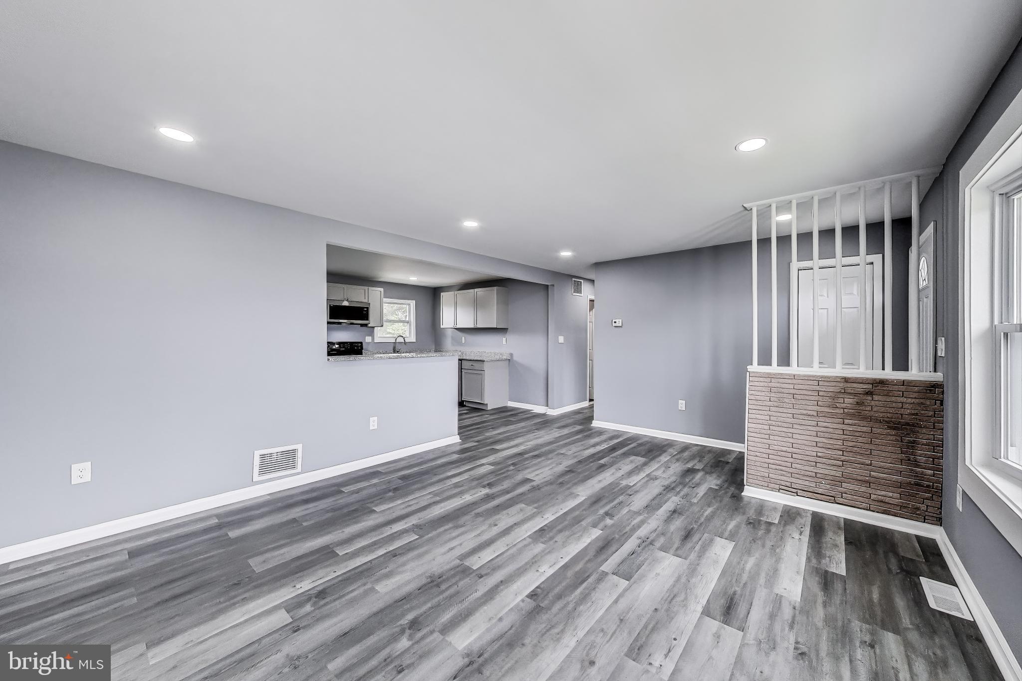 2500 Gehb Avenue Baltimore, MD 21227 - Photo 11 of 53