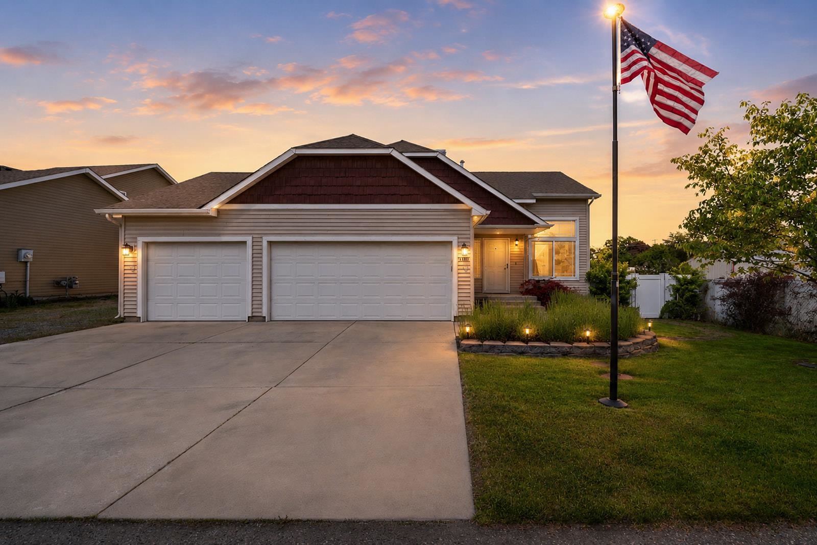 9815 Springfield Lane Spokane Valley, WA 99206 - Photo 1 of 38 Gallery Image 1