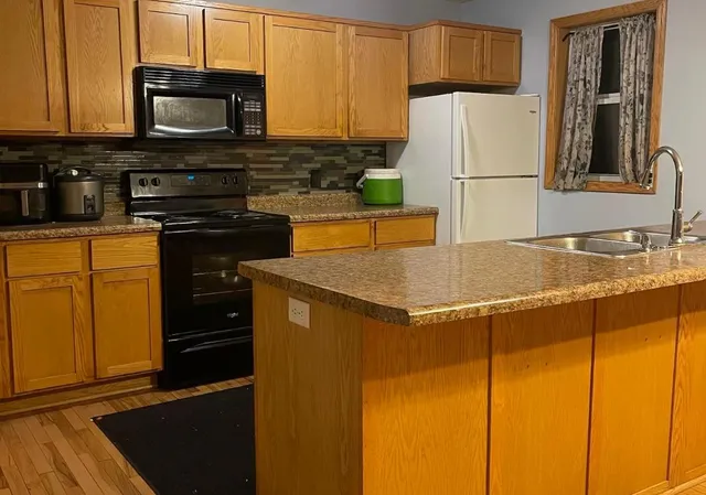 $292,250 | 36 Winnipeg Avenue West, St. Paul, MN 55117