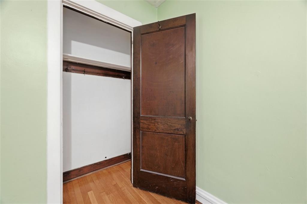 436 44th Street Pittsburgh, PA 15201 - Photo 21 of 30 a view of front door