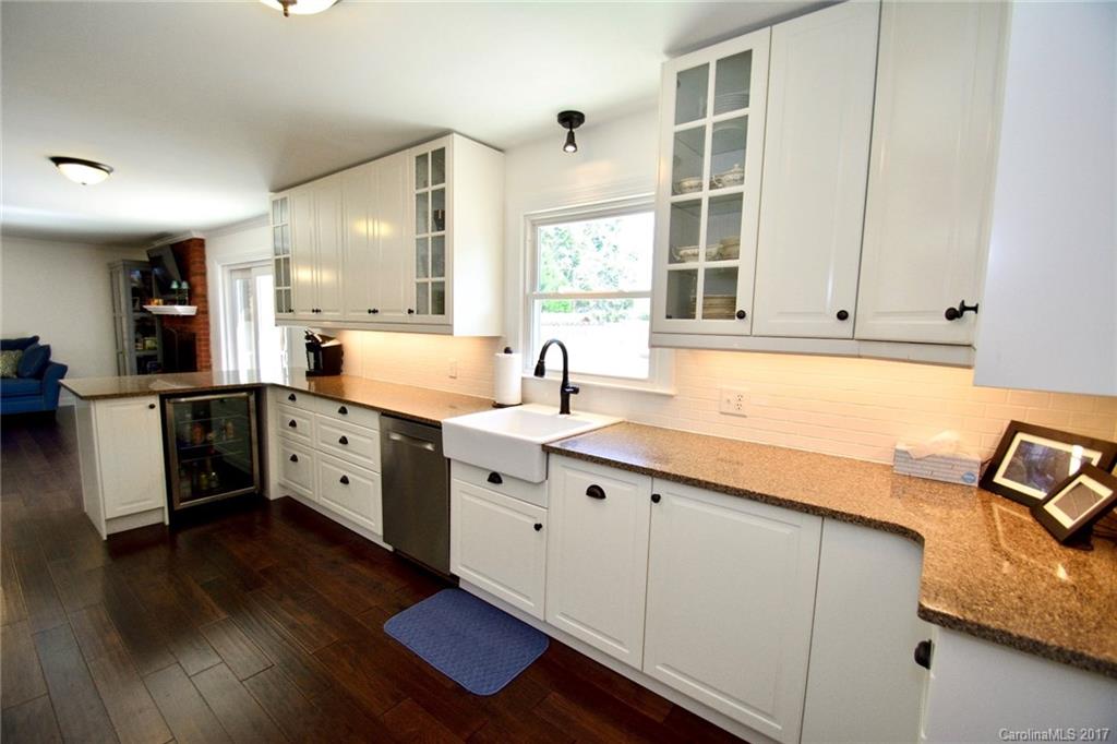 168 Shepherd Road, Unit 5 Mooresville, NC 28115 - Photo 3 of 23 Gallery Image 3