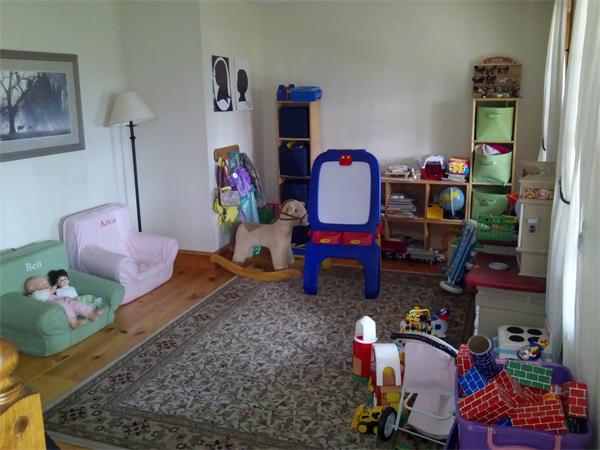 914 Barre Road New Braintree, MA 01531 - Photo 8 of 17 Gallery Image 8
