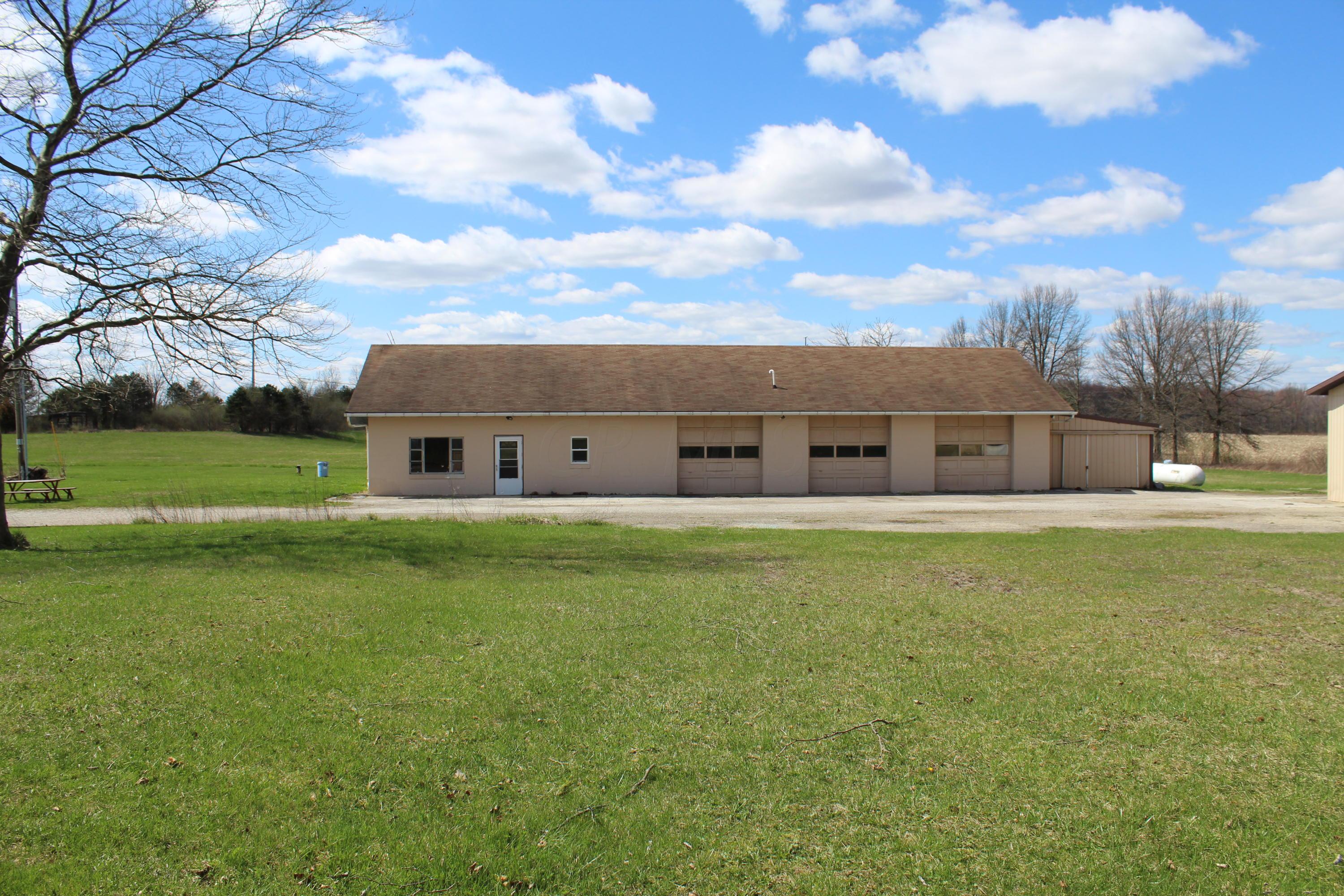 10524 Watkins Road Southwest Etna, OH 43062 - Photo 2 of 20