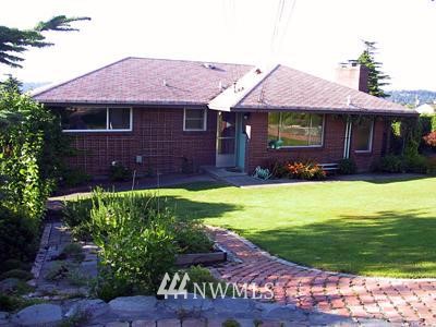 7149 South Sunnycrest Road Seattle, WA 98178 - Photo 1 of 1