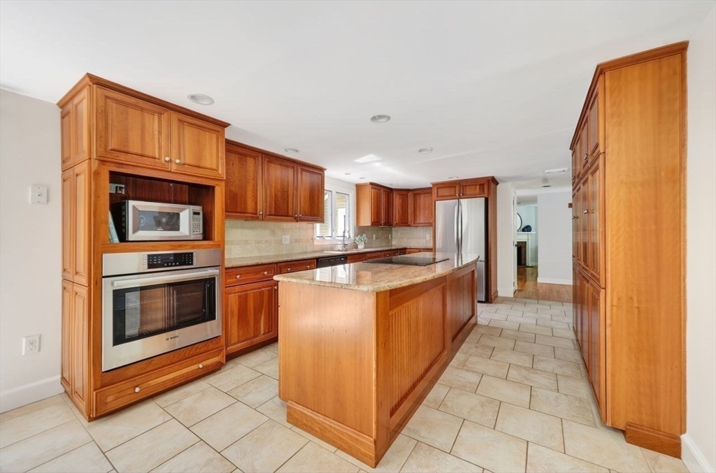 17 Woods Road Norwell, MA 02061 - Photo 10 of 37