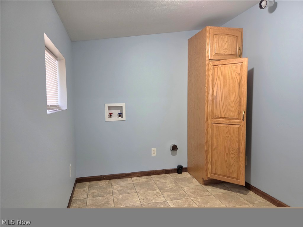 2956 Hayne Road Akron, OH 44312 - Photo 25 of 32