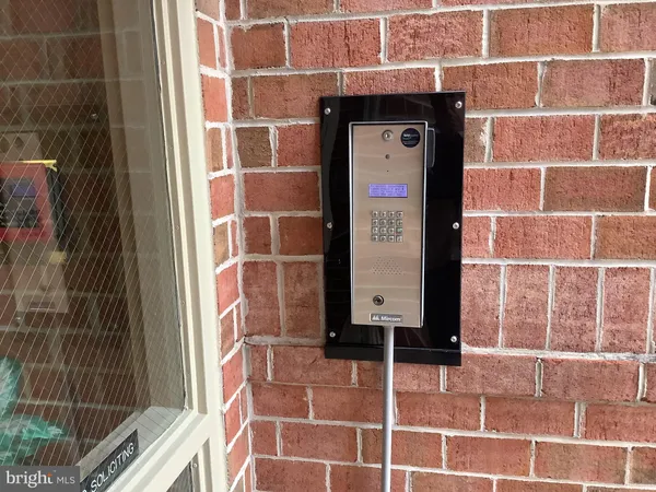 $220,000 | 3802 Wean Drive, Unit 2E, Baltimore, MD 21236