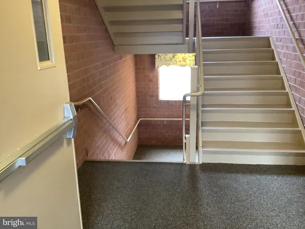 $220,000 | 3802 Wean Drive, Unit 2E, Baltimore, MD 21236